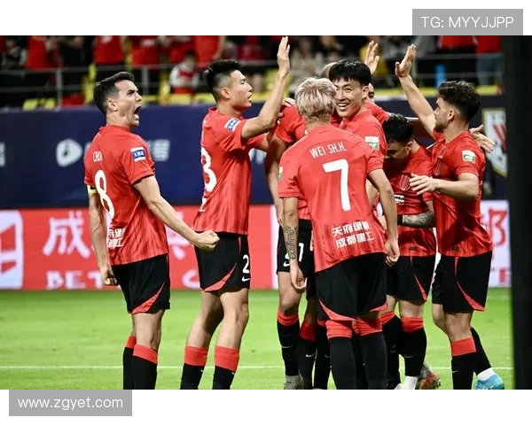 上海海港迎战成都蓉城 强强对话谁能笑到最后