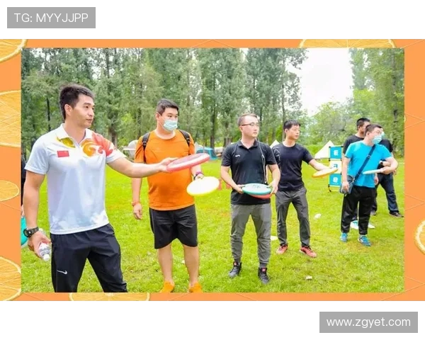 南京飞盘队与深圳飞盘队赛后复盘分析团队配合与战术执行的关键因素